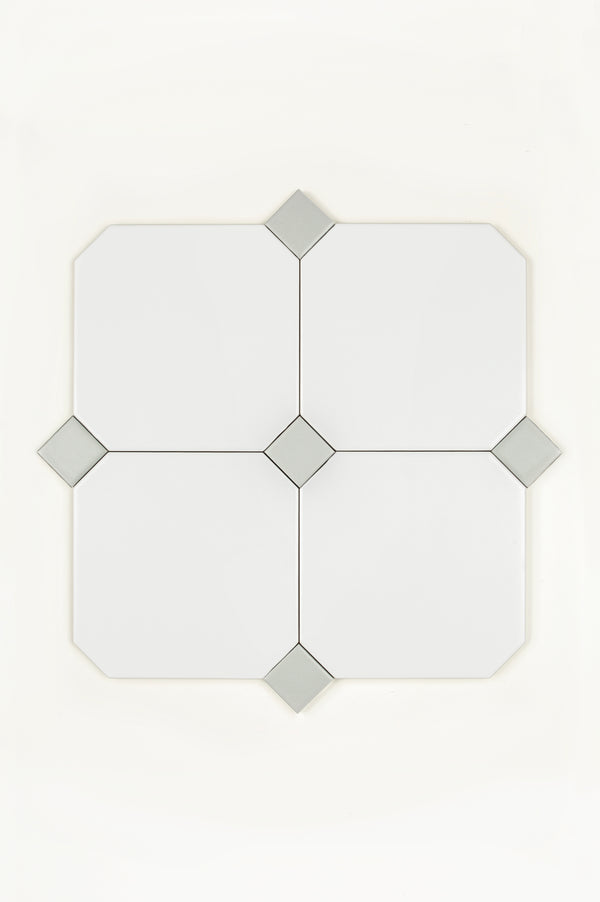 Pavé Blanc 15x15 cm, Gris Dot 3x3 cm