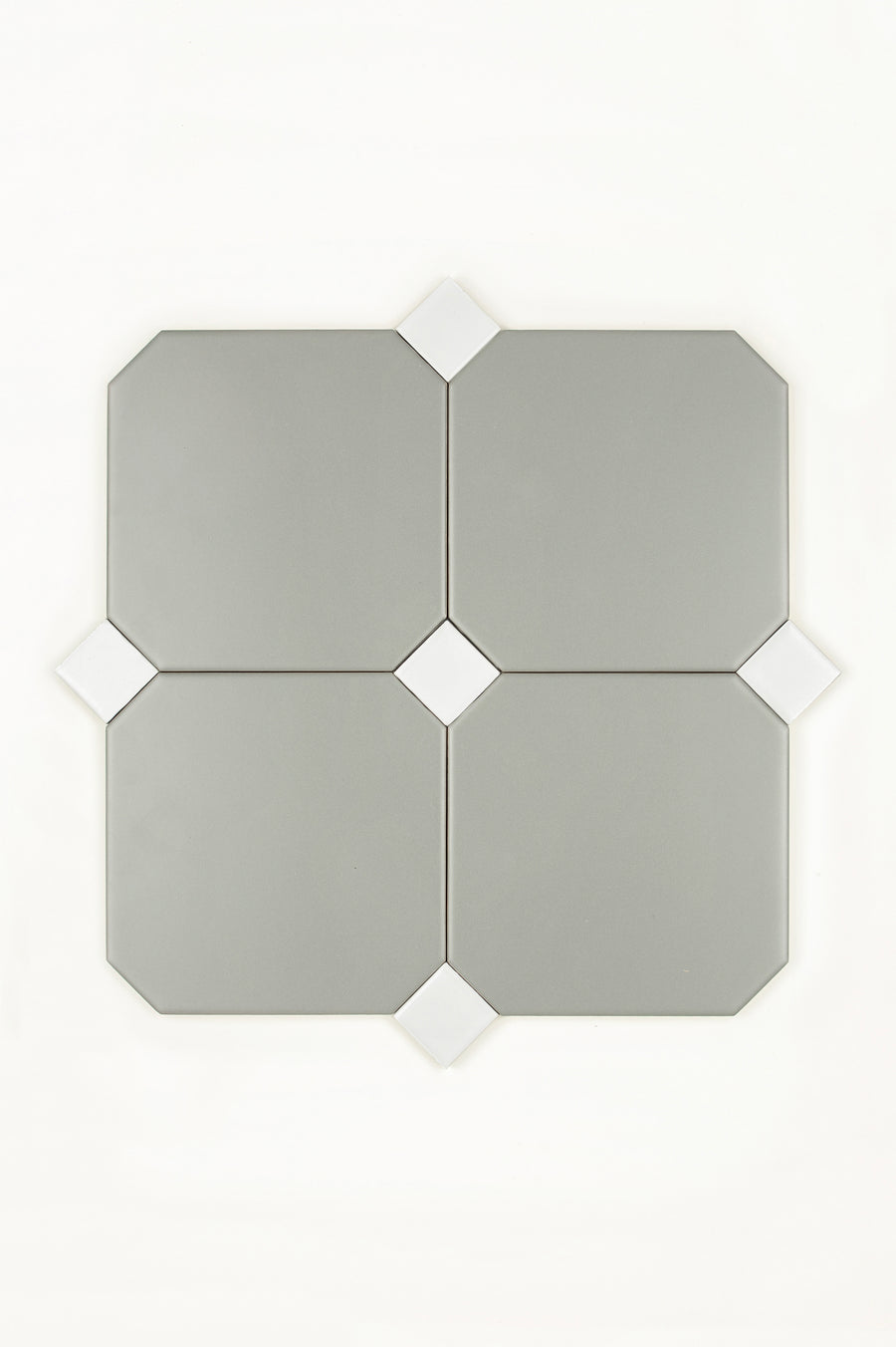 Pavé Eucalyptus 15x15 cm, Blanc Dot 3x3 cm