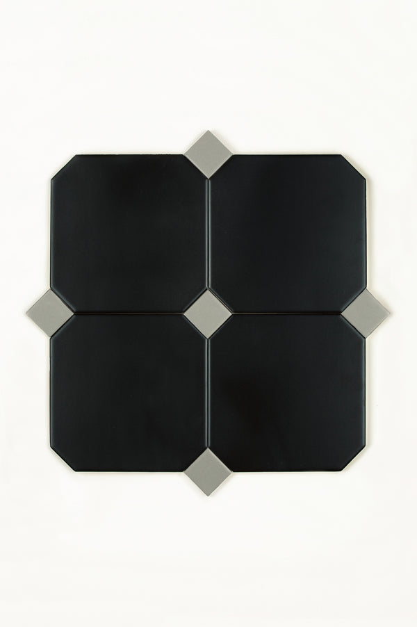 Pavé Noir 15x15 cm, Eucalyptus Dot 3x3 cm