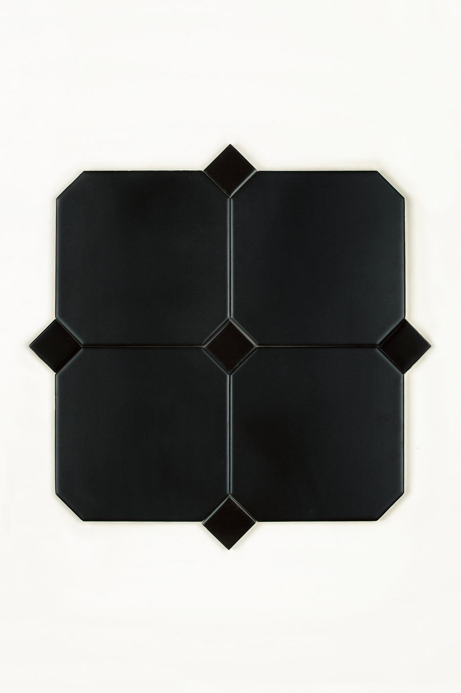 Pavé Noir 15x15 cm, Noir Dot 3x3 cm