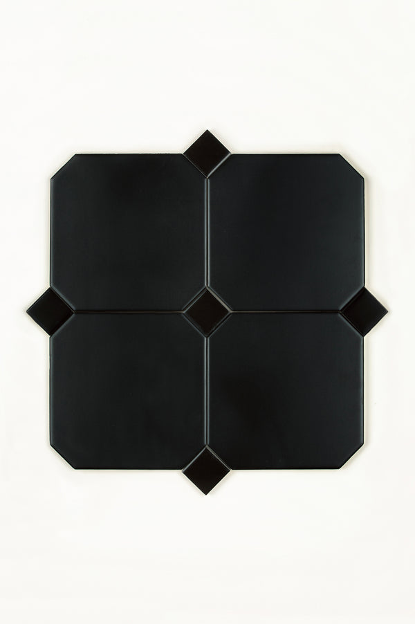Pavé Noir 15x15 cm, Noir Dot 3x3 cm